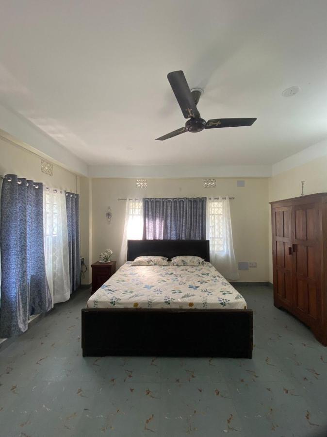 Maria'S Homestay Силигури Экстерьер фото